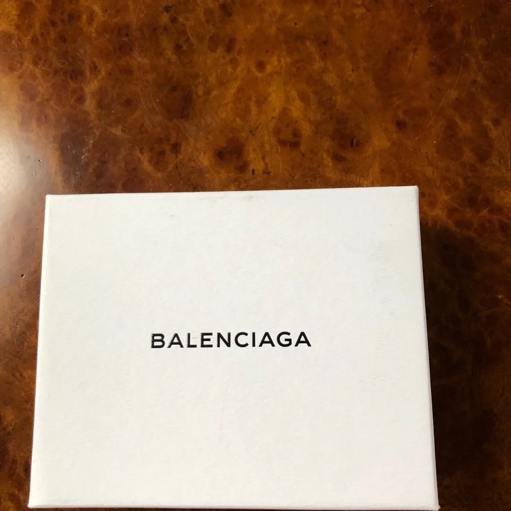 Balenciaga Giant Textured-Leather Cardholder